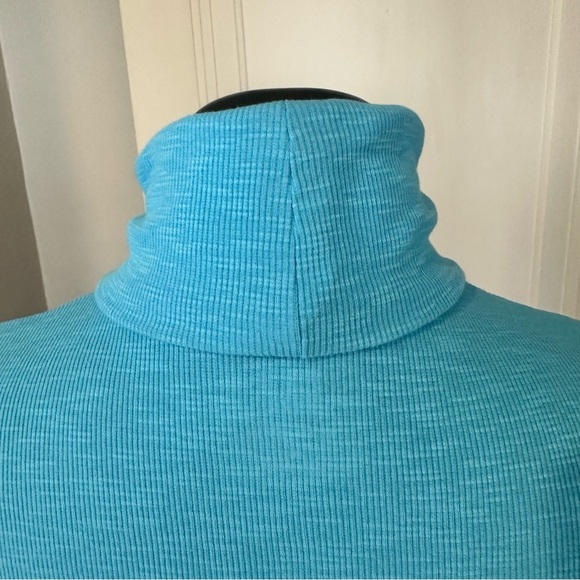 NWT GAP Essential Rib Turtleneck T-Shirt blue SMALL - Picture 10 of 12